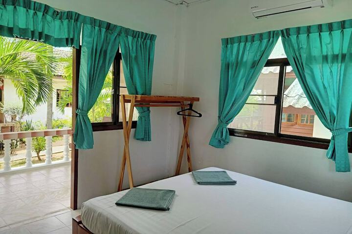 Room 15 of 59