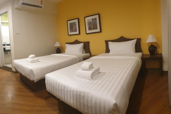 Room 18 of 43