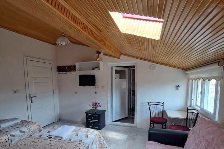 Room 20 of 48