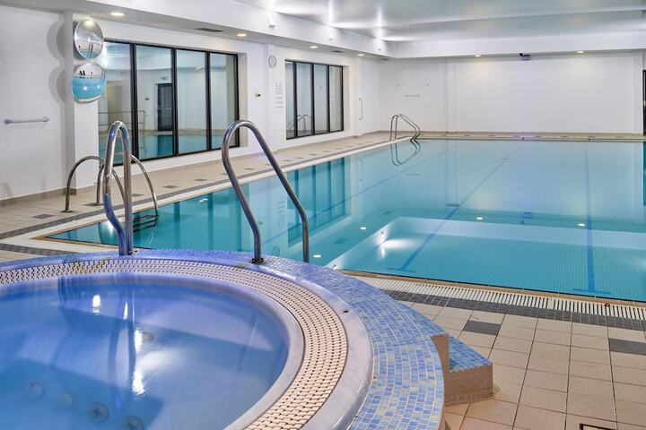 Pool 45 of 100