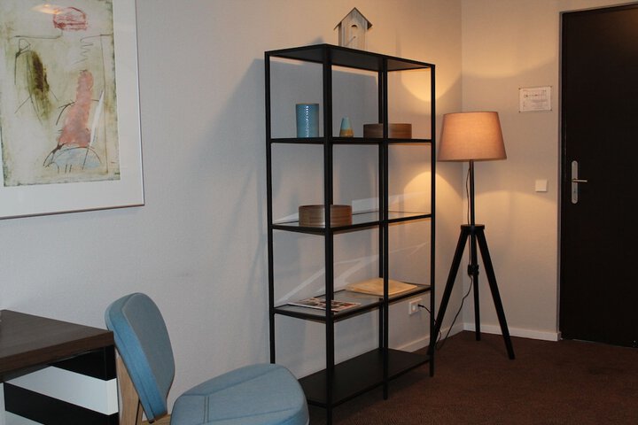 Room 5 of 36