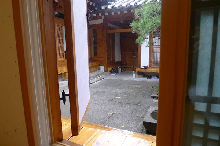 Room 16 of 78