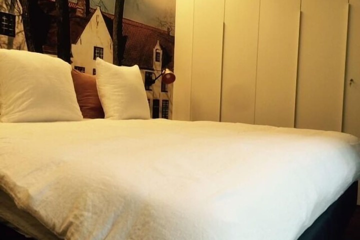 Room 45 of 62