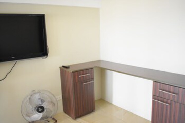 Room 90 of 96