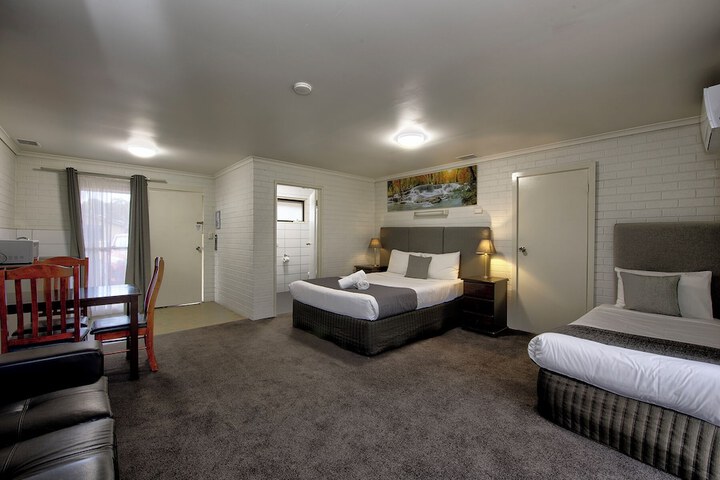 Room 47 of 134