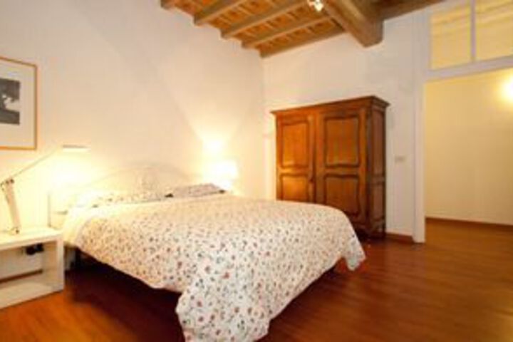 Room 3 of 10
