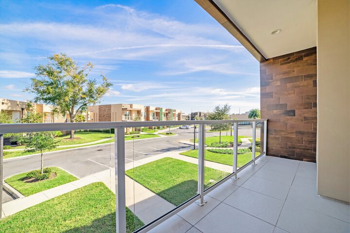 Terrace/Patio 25 of 48