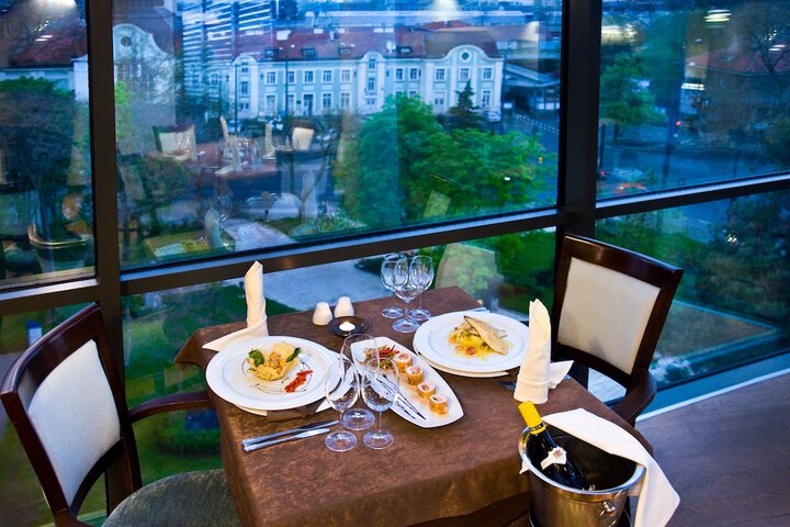 Dining Photos