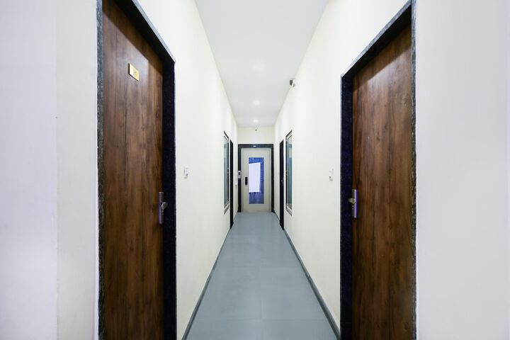 Hotel Interior 3 of 29