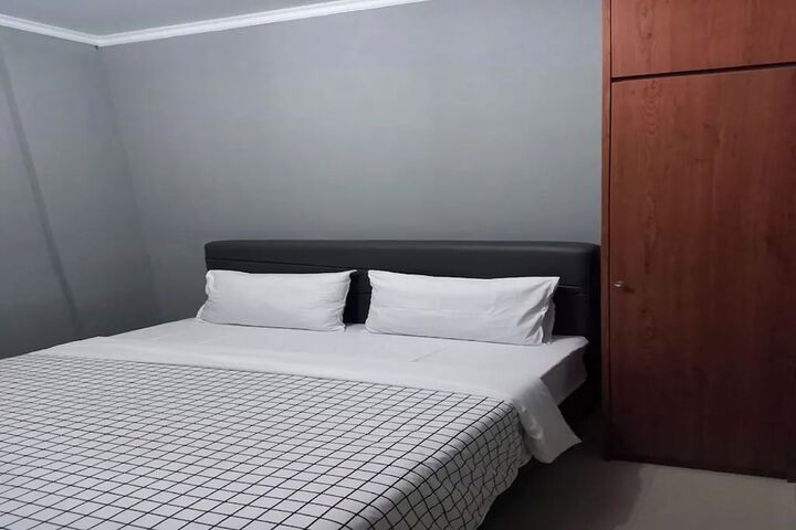 Room 7 of 59