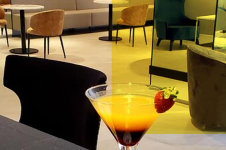 Entrance & Lobby