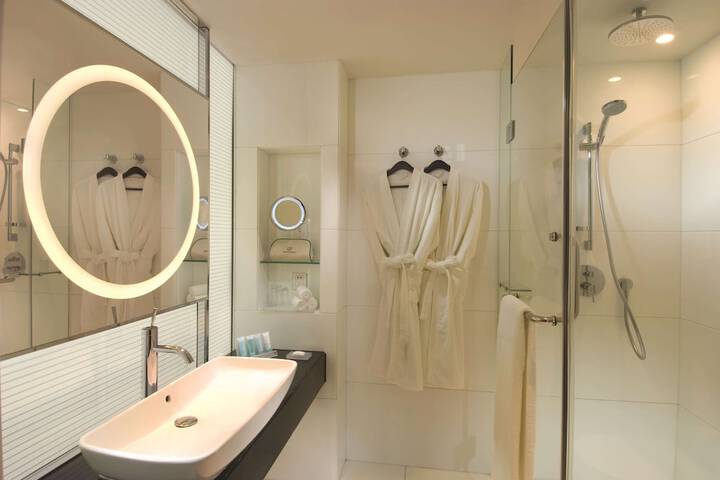 Clean Restrooms