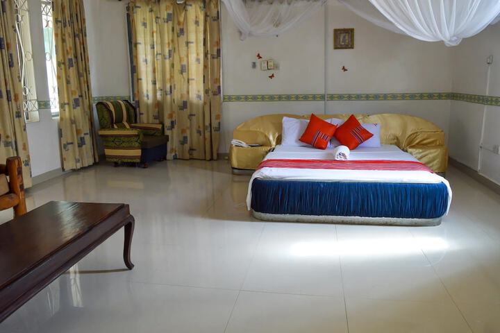 Room 13 of 55