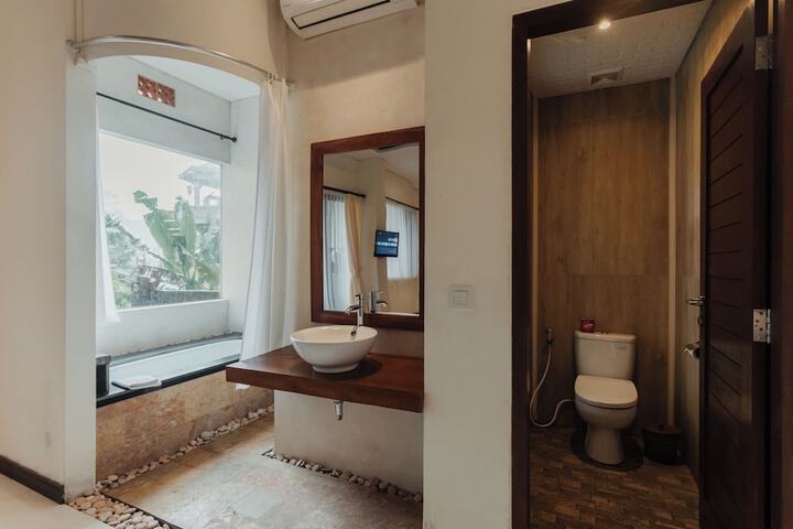 Room 44 of 66