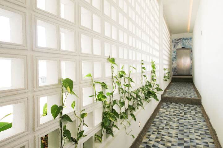 Ballroom/Hall 50 of 56