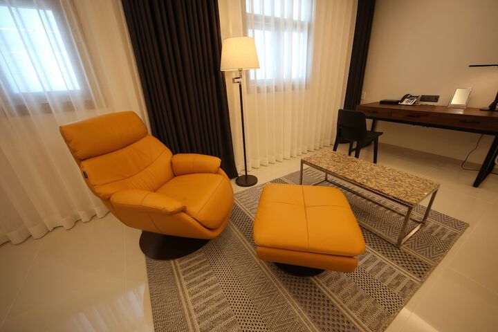 Room 22 of 60