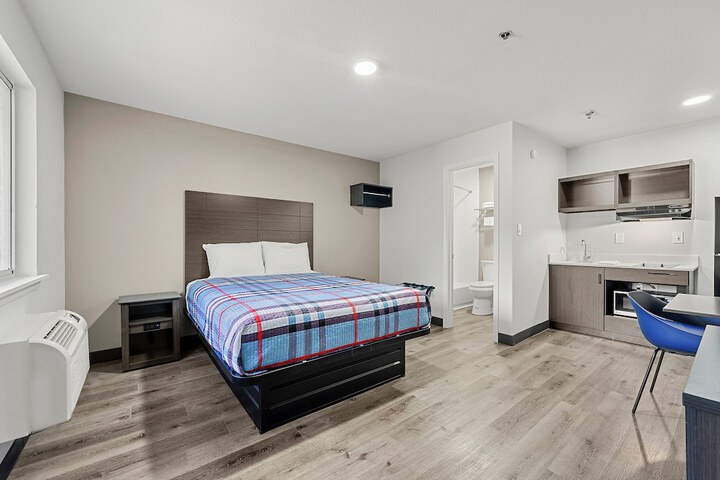 Photo of Southern Suites Atlanta-Wendell