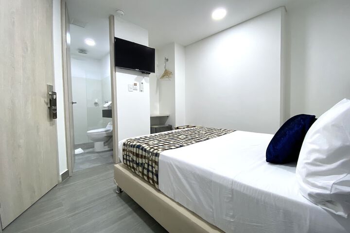 Room 43 of 81
