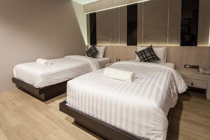 Room 20 of 50