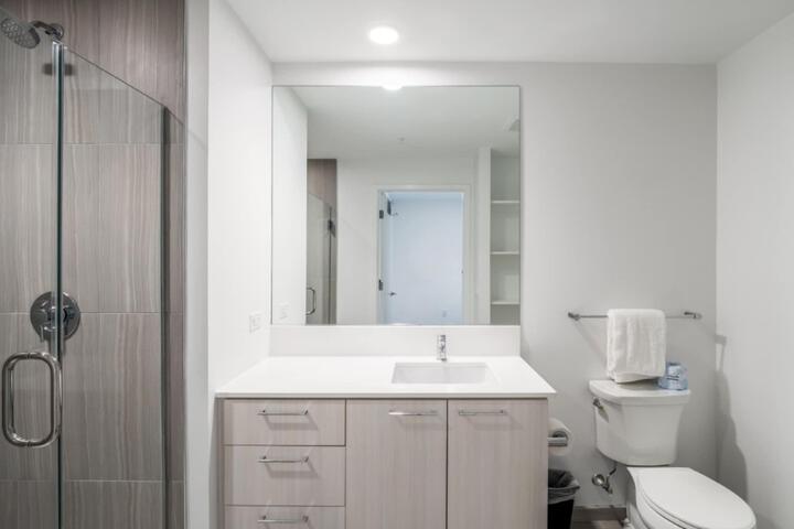 Room 194 of 208