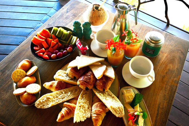 Breakfast/Coffee Service 103 of 202