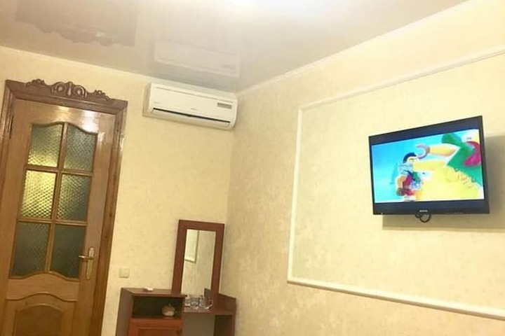 Room 8 of 46