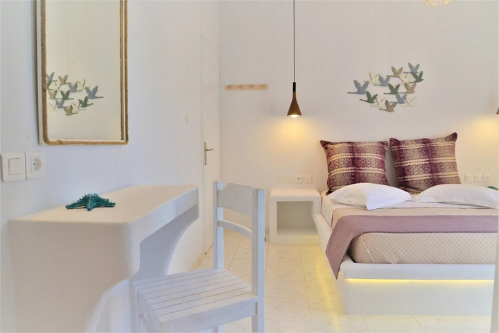 Room 2 of 14