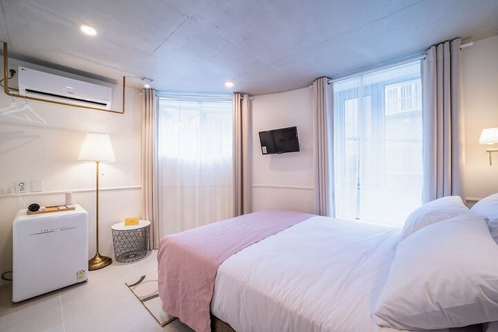 Room 20 of 96