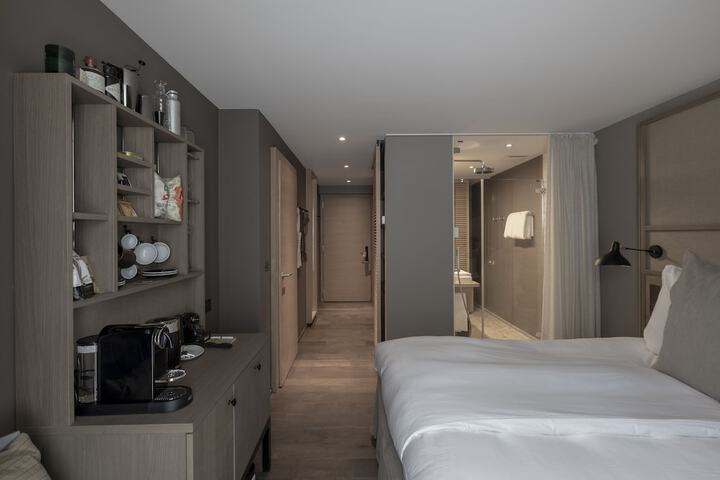 Room 18 of 70