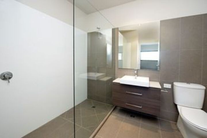 Room 2 of 13