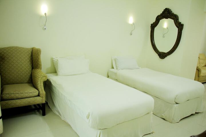 Room 14 of 54