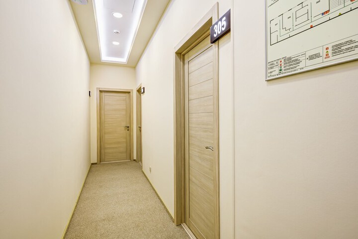 Ballroom/Hall 88 of 95