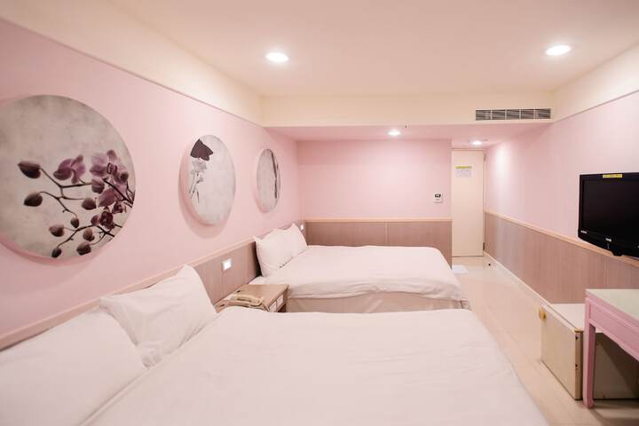 Room 15 of 71