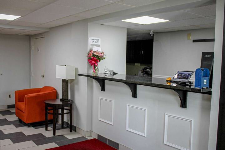 Guest Lobby