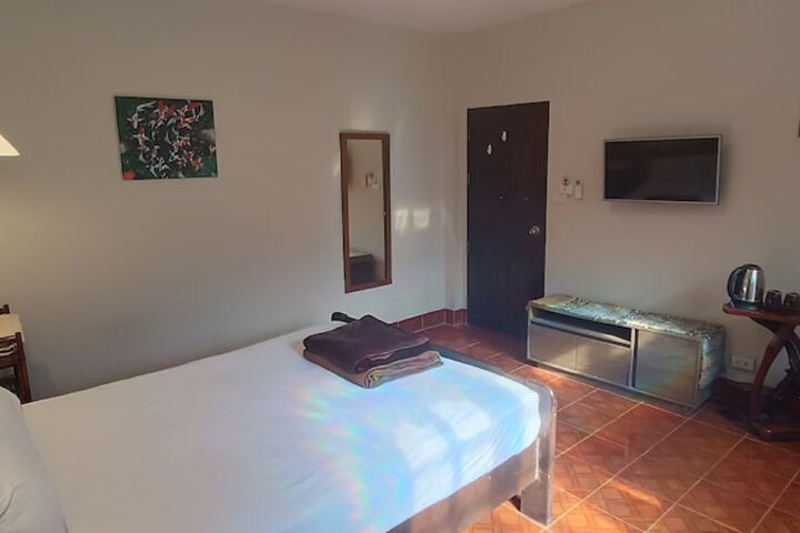 Room 10 of 53