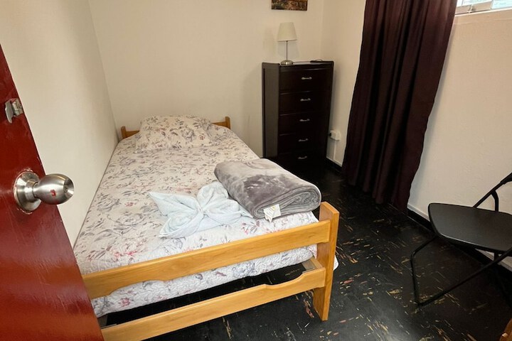 Room 56 of 178