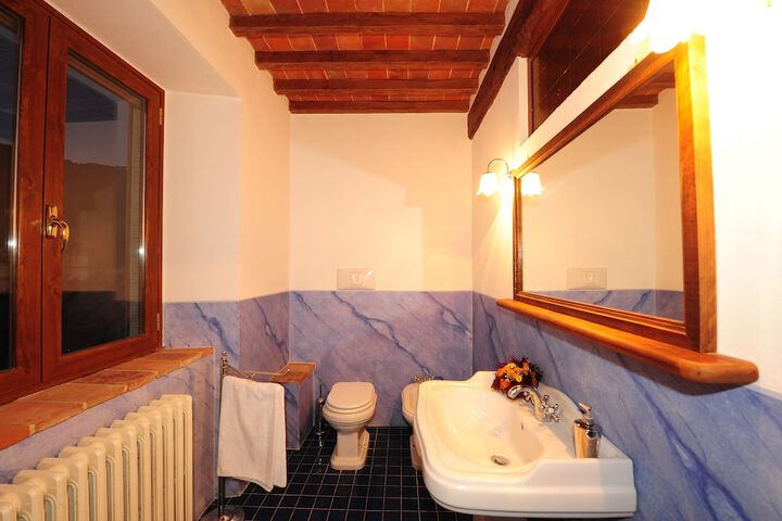 Room 14 of 45