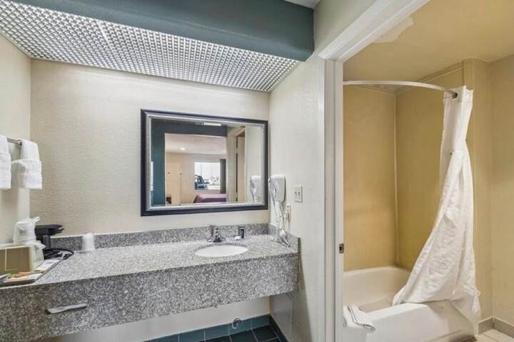 Clean Restrooms