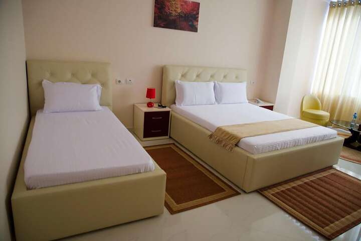 Room 8 of 26