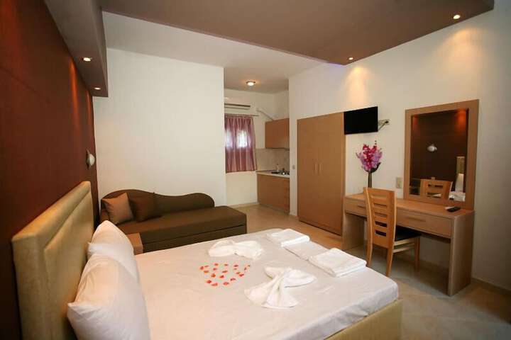 Room 10 of 56