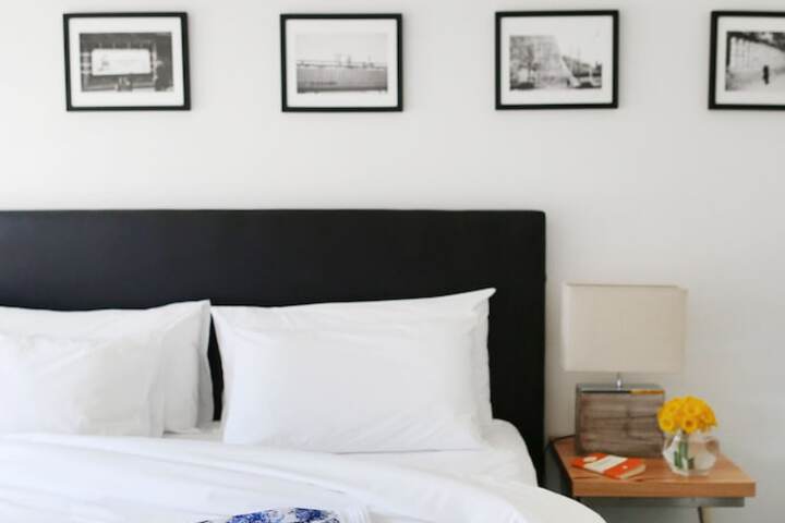 Room 3 of 70