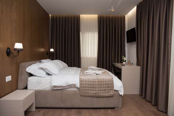Room 22 of 40