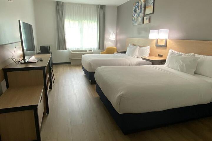 Room 25 of 54