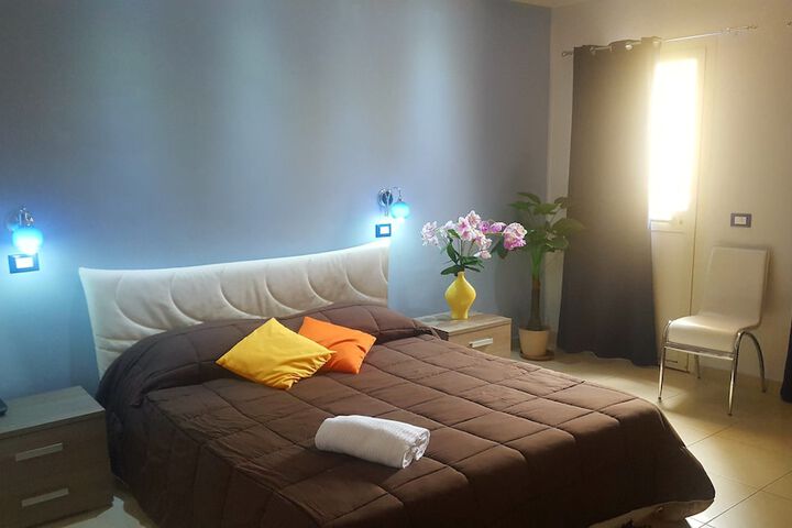 Room 13 of 63