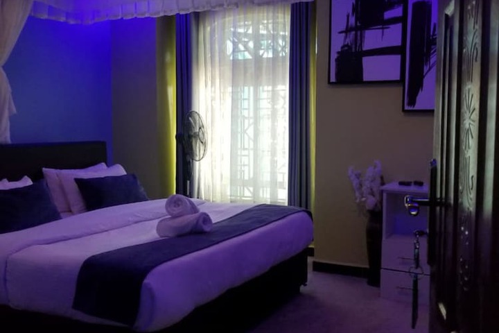Room 31 of 62
