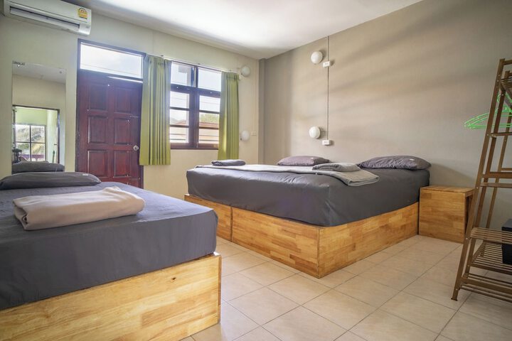 Room 22 of 64