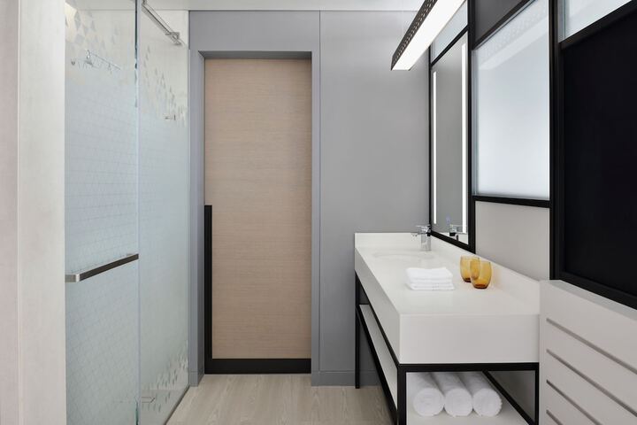 Room 19 of 50