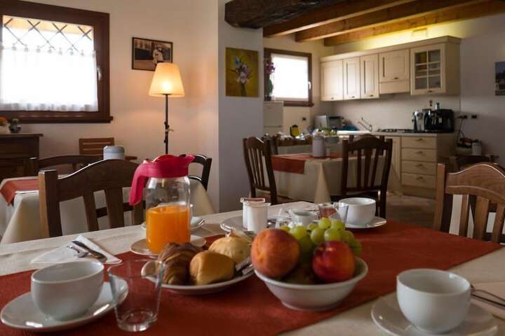 Breakfast/Coffee Service 11 of 21