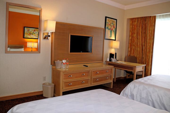 Room 4 of 59