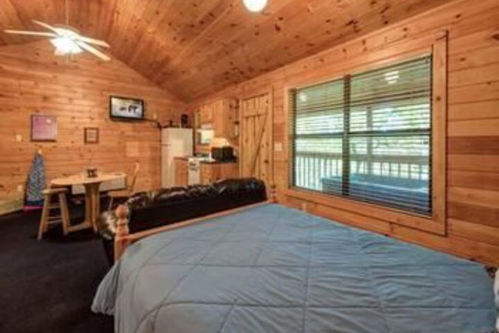 Room 1 of 19